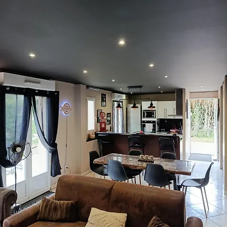 Le Manhattan Authentique Maison Climatisee 78 M2 Apartment