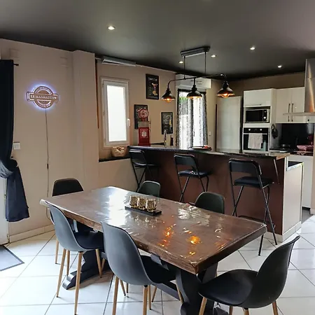 Apartment Le Manhattan Authentique Maison Climatisee 78 M2 Brasles